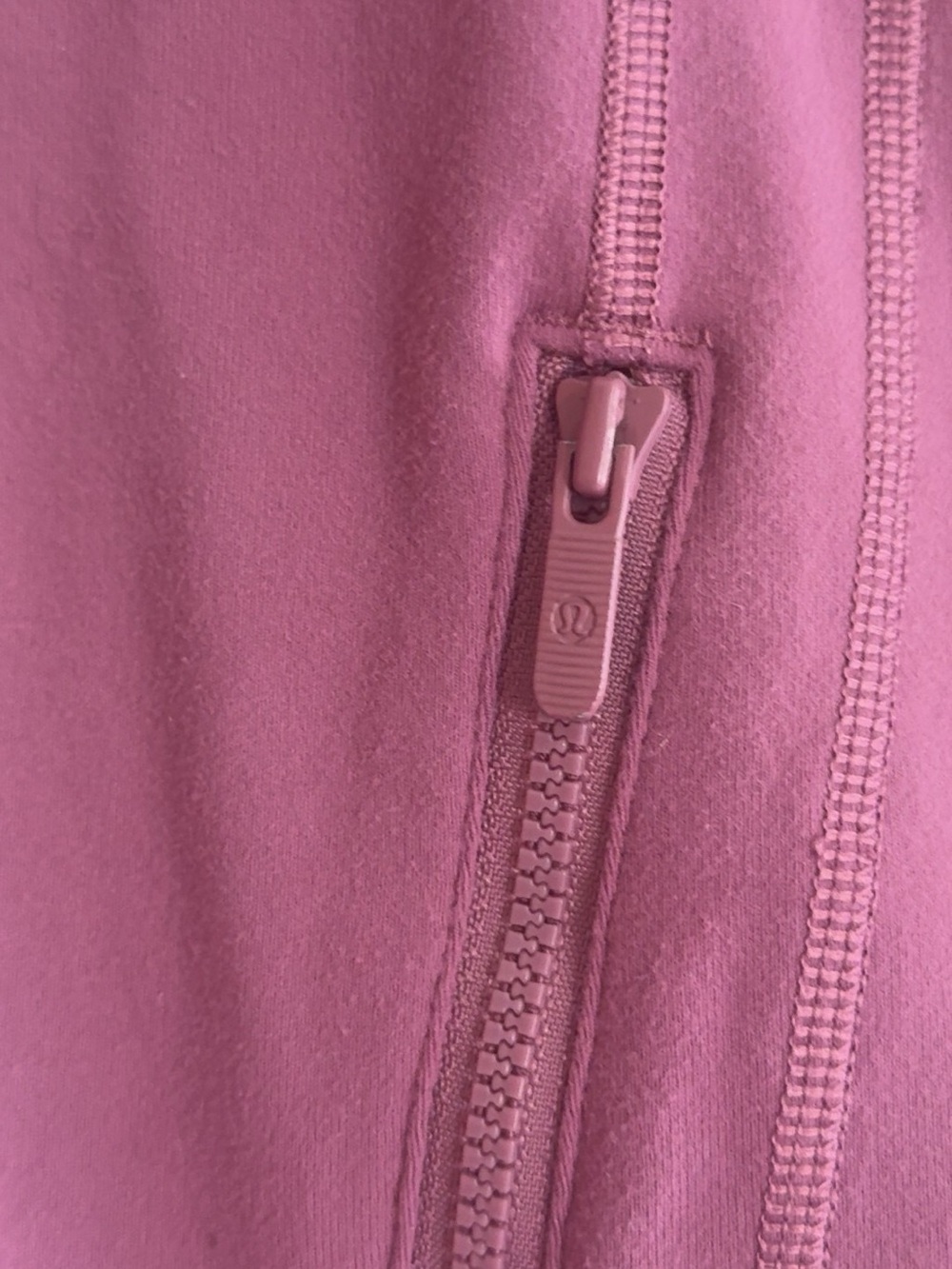 Lululemon Size 8 Luon Define Fitted Jacket - Picture 9 of 10